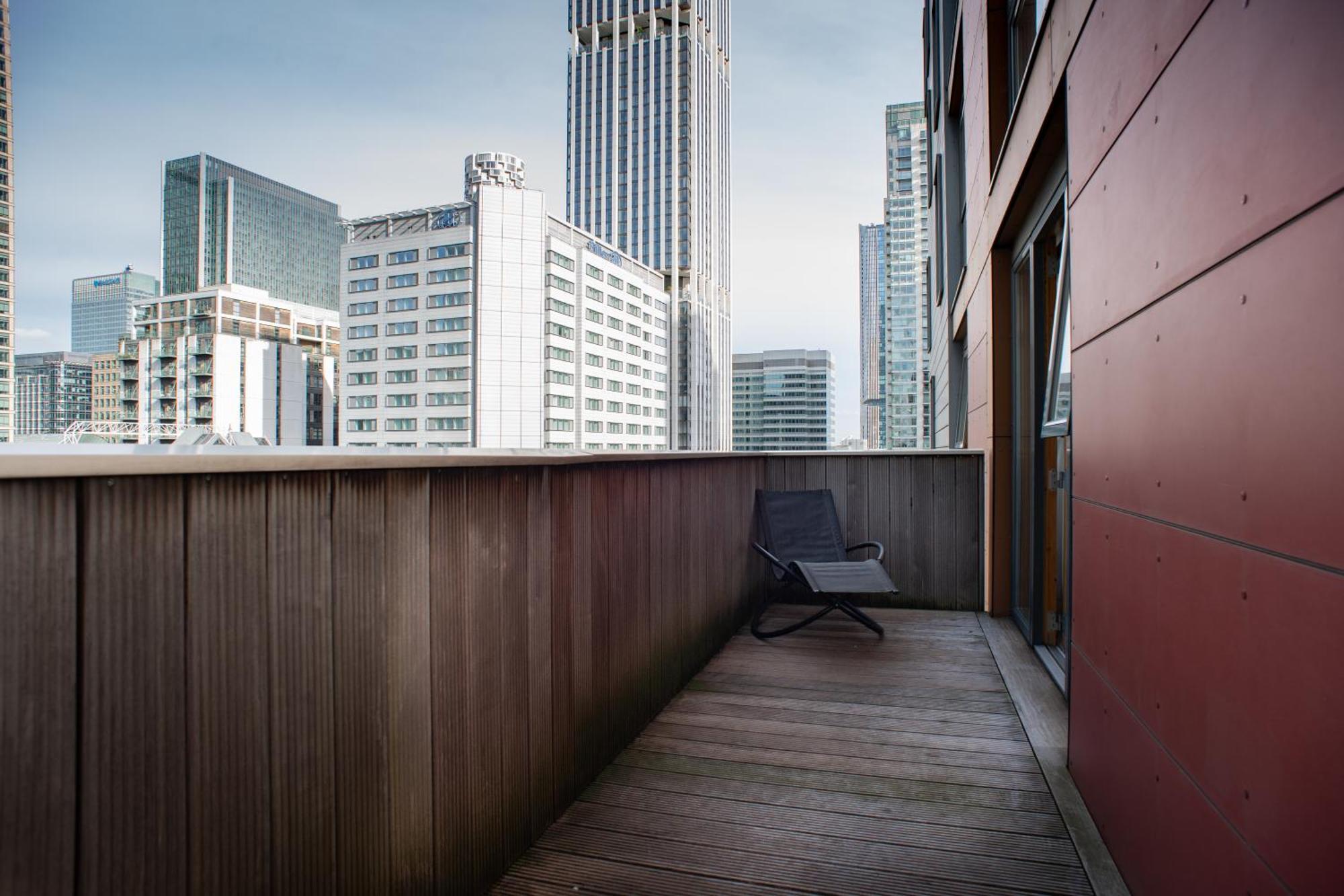 Luxury Cosy Apartment With Stunning London Skyline Views! Exterior photo